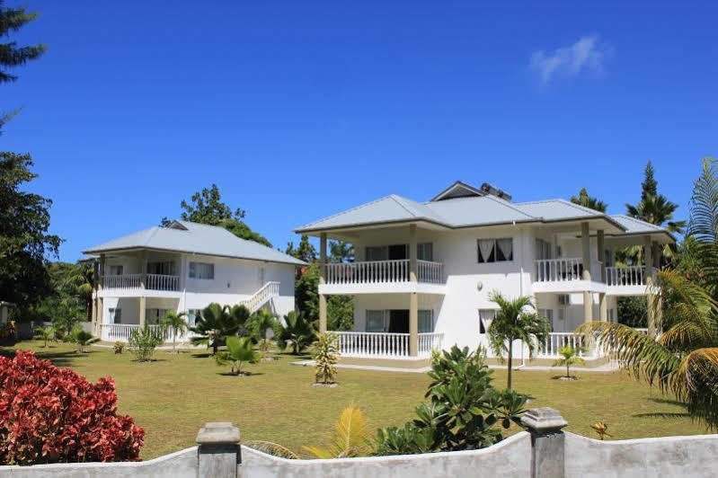 Casa Tara Villas Grand Anse  Exteriör bild